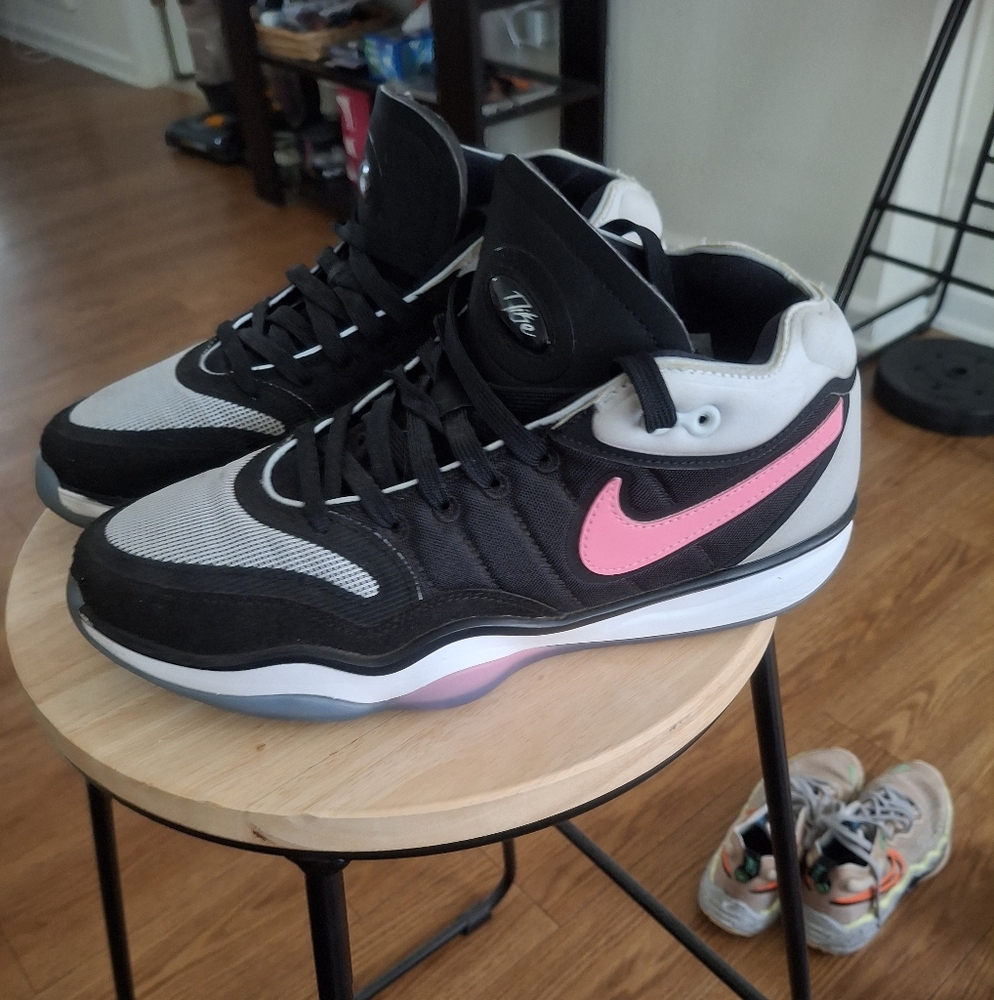 Nike Air Zoom GT Hustle 2